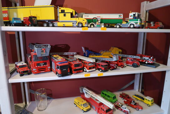 Div. Legetøjsbrandbiler m.m.