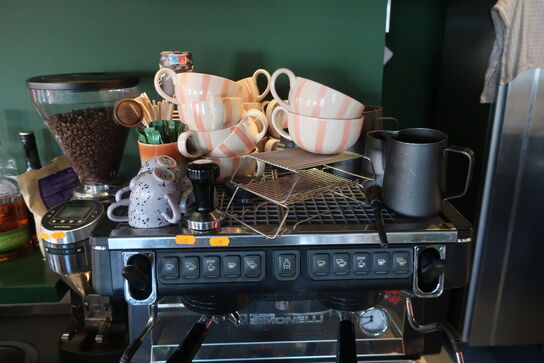 Espressomaskine NUOVA Simonelli Appia Life Compact V GR2