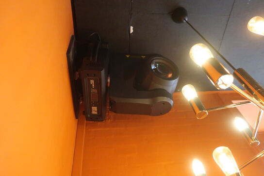 Moving head RUSH MH 3 Beam