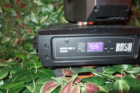 Moving head RUSH MH 3 Beam