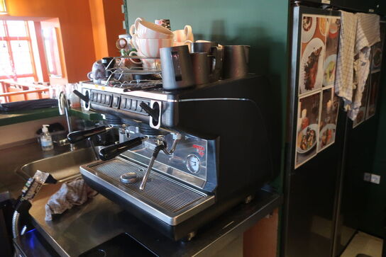 Espressomaskine NUOVA Simonelli Appia Life Compact V GR2