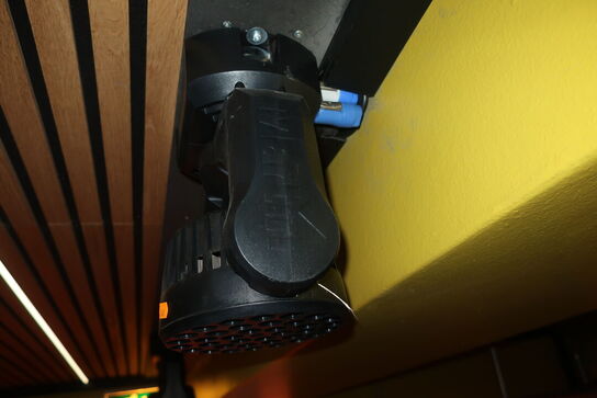 Moving head MARTIN
