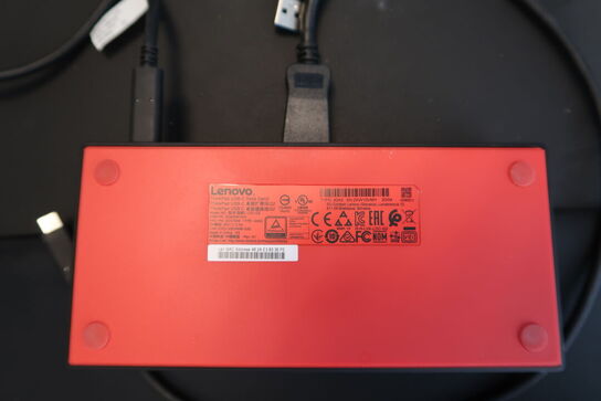 Computerskærm AOC Q27P1, dockingstation LENOVO ThinkPad USB-C Dock Gen2