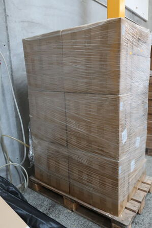 Palle med strips, tapepuder m.m.