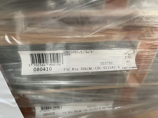 Paller med trædøre