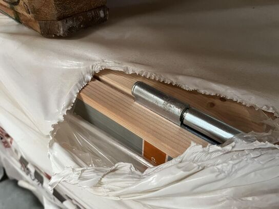 Paller med trædøre