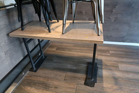 2 stk. borde med 6 stk. stole