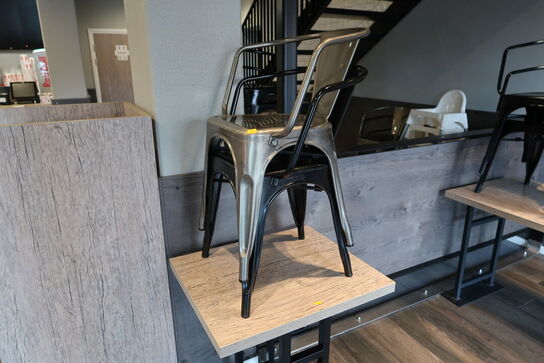 2 stk. borde med 6 stk. stole