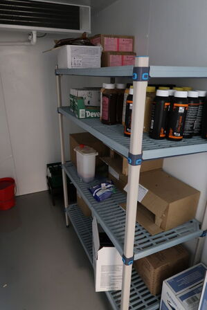 	Div. Varelager (varer som er gået på dato medfølger ikke)