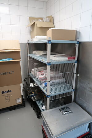 Fødevarereol METRO MAX med engangsservice