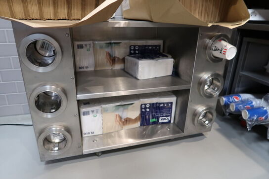 Rustfri ståldisk med indhold