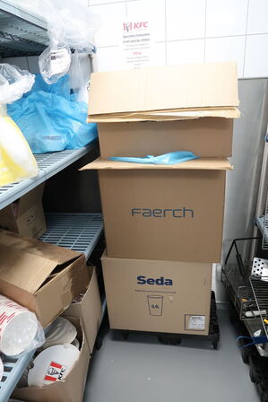 Fødevarereol METRO MAX med indhold