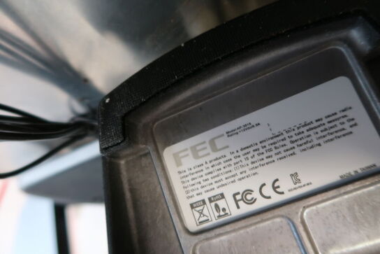 Kasseapparat CBE, computerskærm VIEWSONIC, betjeningspanel m.m.