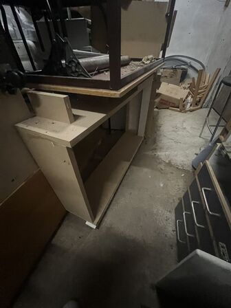 Div. møbler, maskiner m.v.