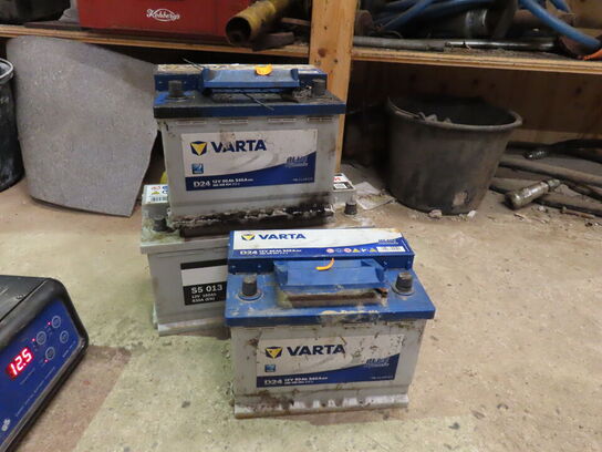 3 stk. batterier inkl. Lader