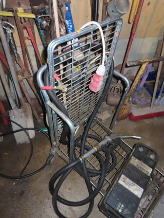 Rullevogn med batteri & dieselpumpe