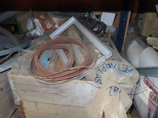 Indhold på pallereol af diverse pressenninger