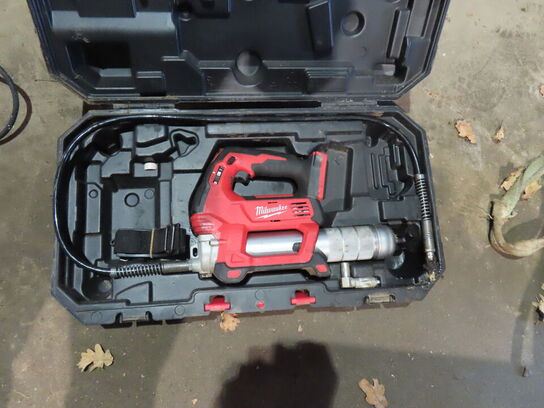 Fedtsprøjte MILWAUKEE M18 GG