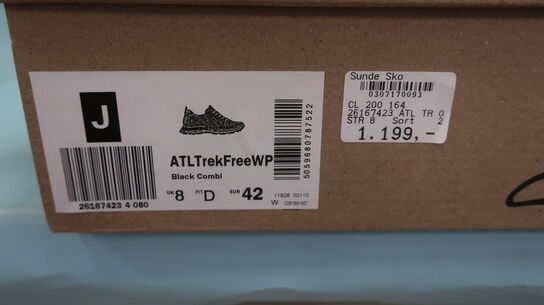 Sneakers CLARKS str. 42