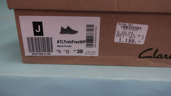 Sneakers CLARKS str. 38