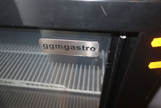 Underkøleskab GGMGASTRO med glaslåger