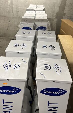 22 Stk. Desinfektionsdispensere DIVERSEY
