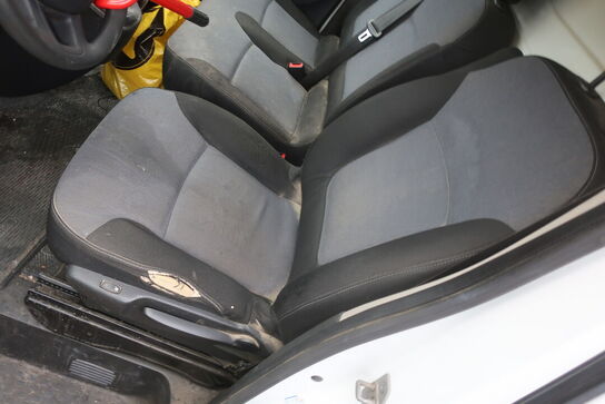 Varebil OPEL VIVARO 1,6 CDTI 125HK