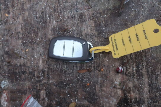 Personbil HYUNDAI LONIQ PHEV HATCHBACK DCT (MOMSFRI)