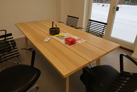 Mødebord med 6 stk. mødestole RANDERS RADIUS 2006