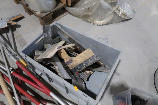 Div. Afretterværktøj samt kasse med værktøj
