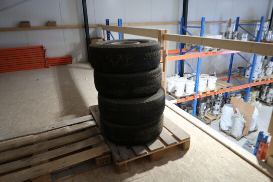 Div. Varelager, lagerreoler, vanger til pallereoler, gipsplader m.m.