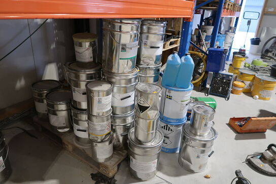 7 stk. paller med div. Varelager SIKAFLOOR, EPI Flooring m.fl.