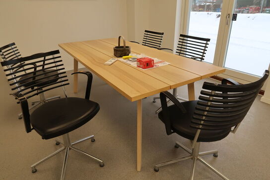 Mødebord med 6 stk. mødestole RANDERS RADIUS 2006