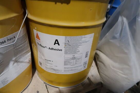 9 stk. paller med div. Varelager SIKAFLOOR, EPOROC m.fl.