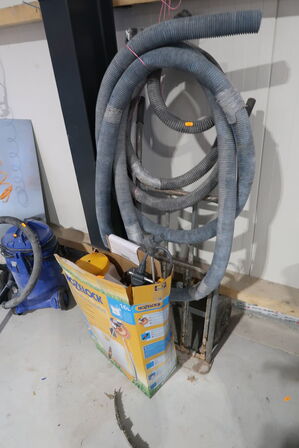 Rygsprøjte HOZELOCK samt sækkevogn