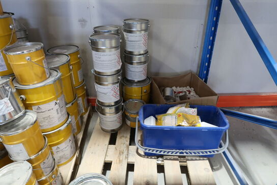 13 stk. paller med div. Varelager SIKA FLOOR, SCANMINERAL m.fl.