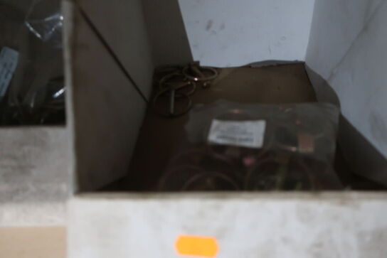 Div. Varelager og reservedele m.m.