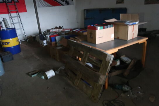 Div. Varelager og reservedele m.m.