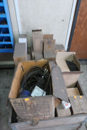 Div. Varelager og reservedele m.m.