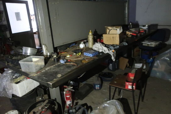 Div. Varelager og reservedele m.m.