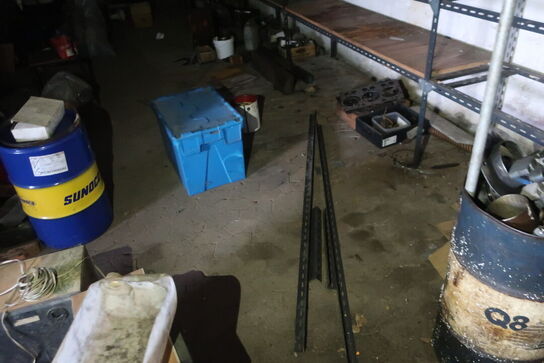 Div. Varelager og reservedele m.m.