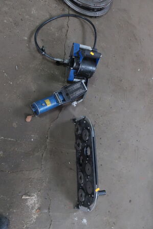 Slangepresse D-HYDRO OY SM 25 AP