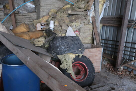 Div. Isolering, træ m.m.