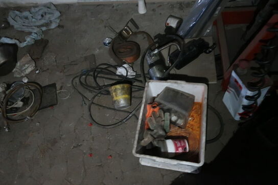 Div. Varelager og reservedele m.m.