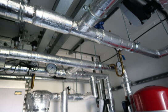 20 fods isolering container indrettet som testcenter af overskudsvarme (læs beskrivelse)