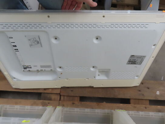 40" TV skærm SAMSUNG UE40D6517