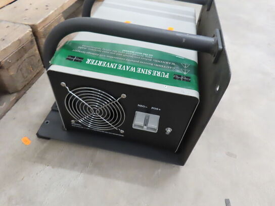 Inverter - PURE SINE INVERTER PS-1800L-12