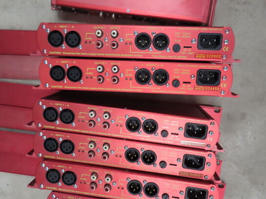 7 stk forforstærkere - SONIFEX REDBOX