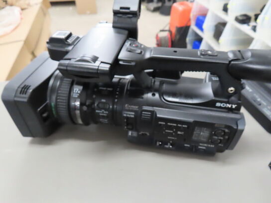 Videokamera - SONY EXMOR FULL HD 3CMOS