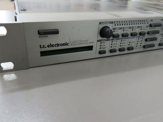 Digital Microfonforstærker - T.C. ELECTRONIC GOLD CHANNEL